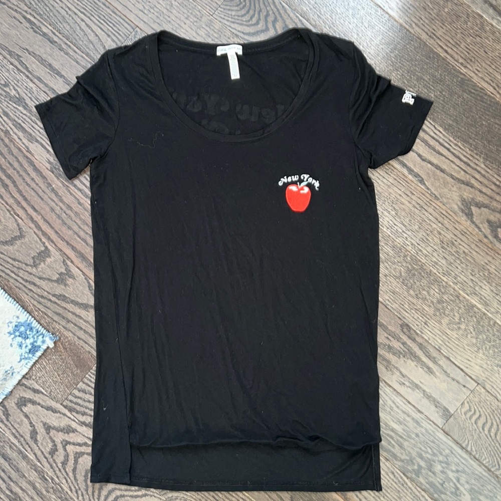 VS PINK New York Tee Size X-Small - Runs Large